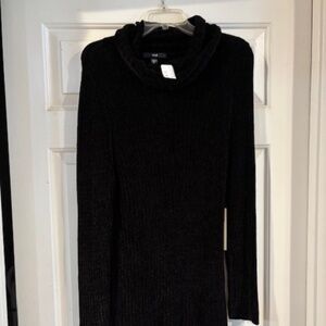 KIAL (NWT) Beautiful black chenille sweater- XL